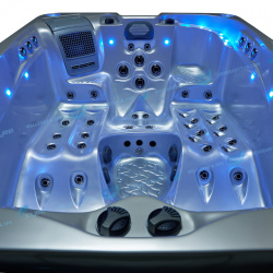 Спа бассейн джакузи Joyee SPA Wellington